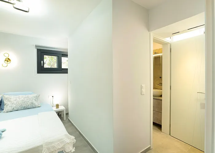 Foxy Summer House Apartament Alepou